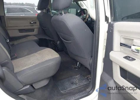 2010 Dodge Ram 1500 Slt/Sport/Trx z USA, uszkodzony, nr VIN 1D7RV1CT6AS227371